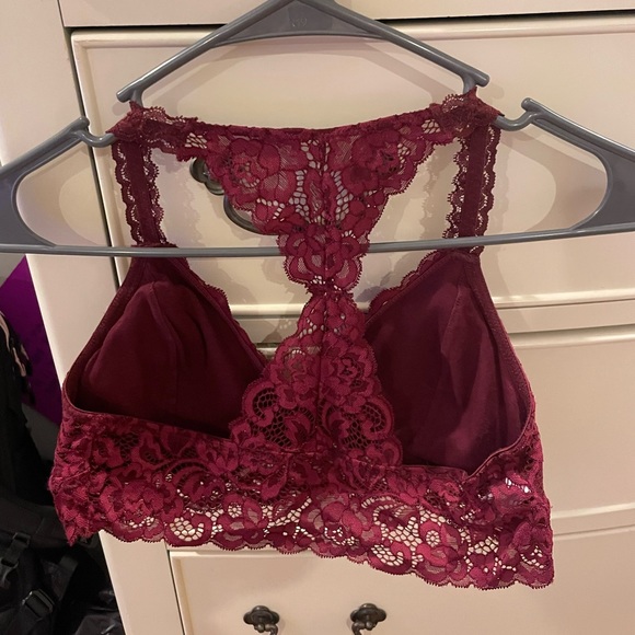 Xhilaration Maroon Bralette - Picture 2 of 3
